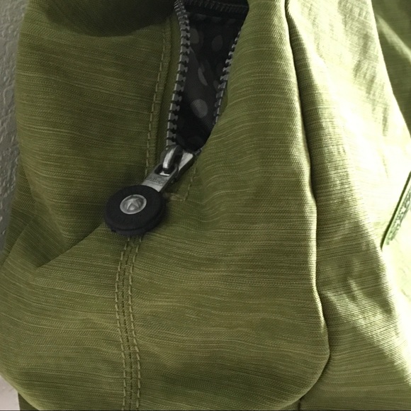 Kipling | green medium size shoulder tote bag - Picture 7 of 8